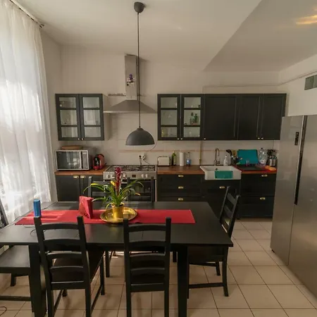 Sopron City Apartment * Sopron