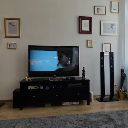 Sopron City Apartment * 쇼프론